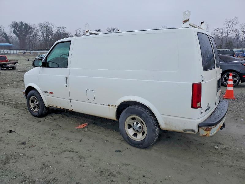 Photo 2 from auction – 2001 CHEVROLET ASTRO with VIN 1GCDL19W31B105014
