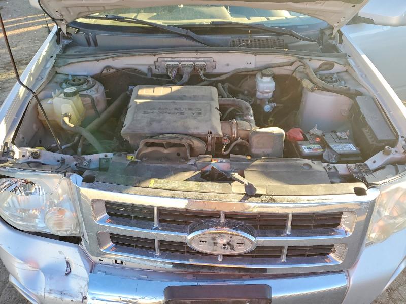 Photo 11 from auction – 2009 FORD ESCAPE LIM with VIN 1FMCU94G09KB96970