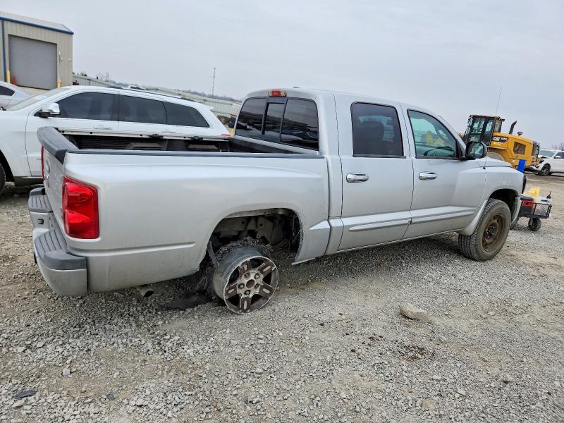 Photo 3 from auction – 2008 DODGE DAKOTA QUA with VIN 1D7HW58N58S602932
