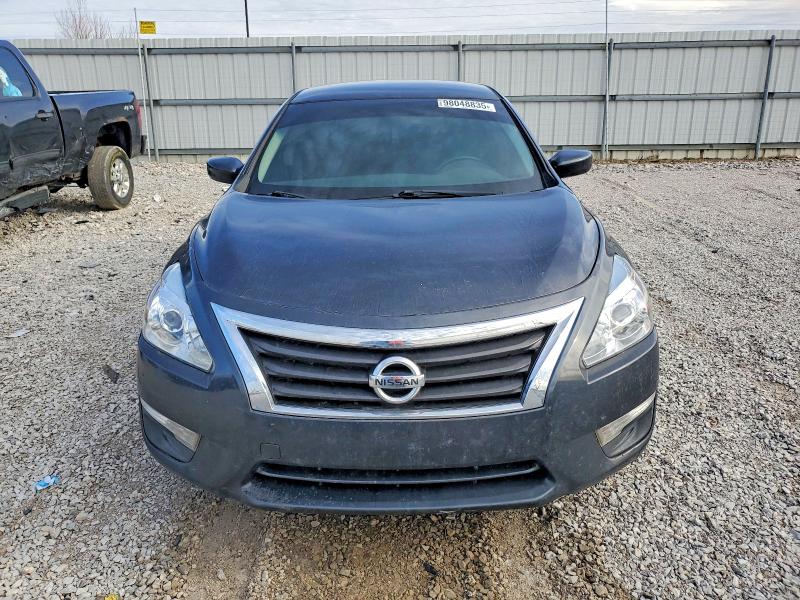 Photo 5 from auction – 2013 NISSAN ALTIMA with VIN 1N4AL3AP8DC202152