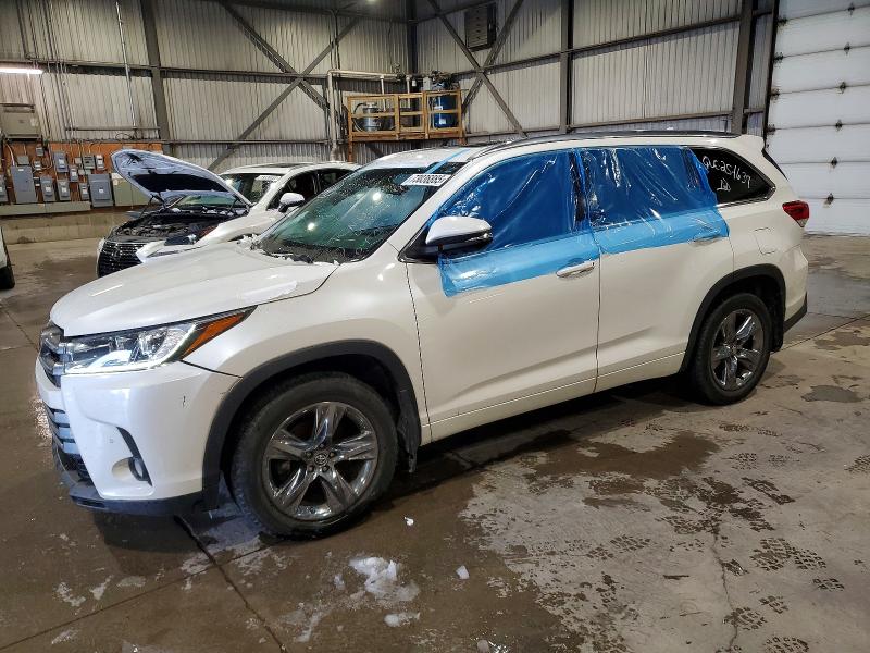 TOYOTA HIGHLANDER 2017 with VIN 5TDDZRFH9HS378917 - Photo from auction