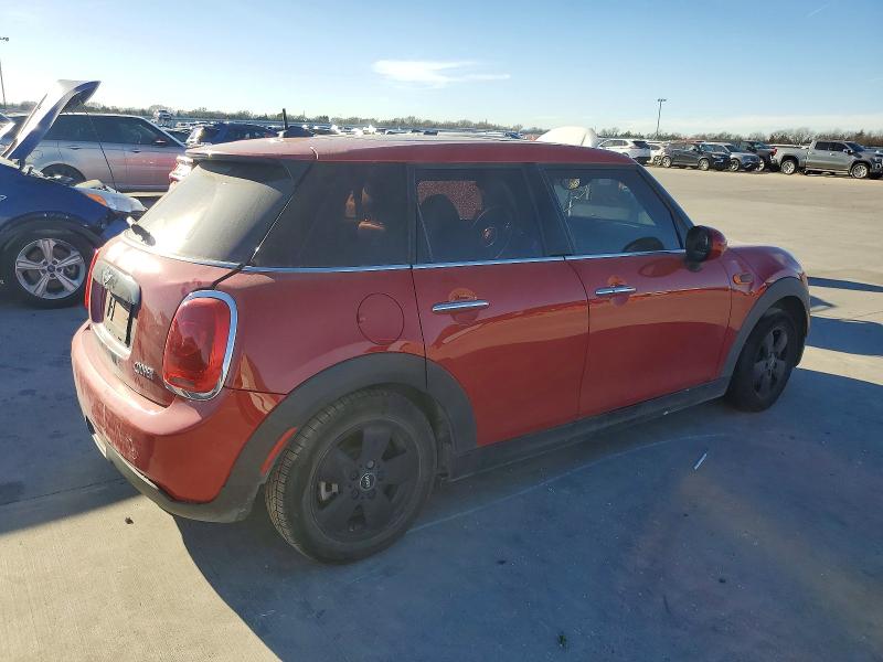 Photo 3 from auction – 2016 MINI COOPER with VIN WMWXU1C58G2D10881