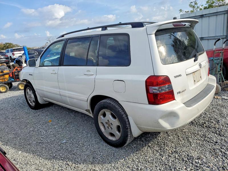 Photo 2 from auction – 2004 TOYOTA HIGHLANDER with VIN JTEEP21A340029496