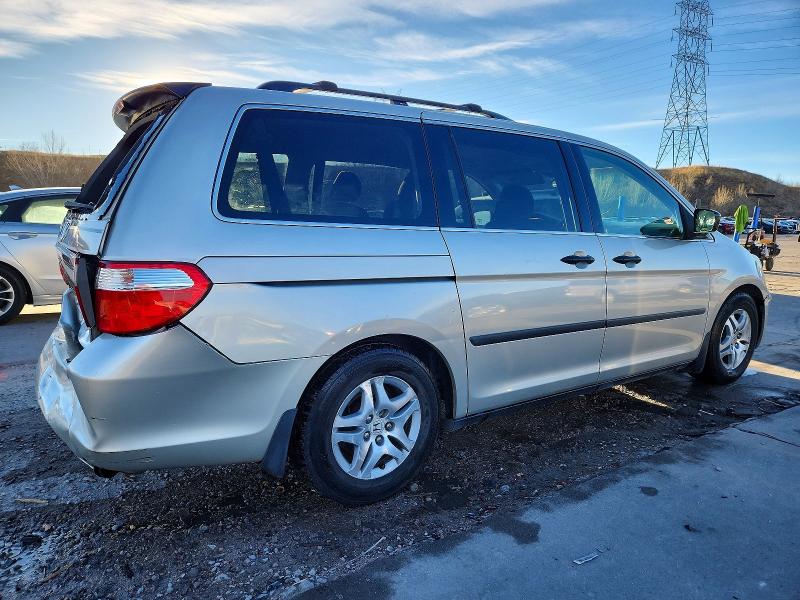 Photo 3 from auction – 2005 HONDA ODYSSEY LX with VIN 5FNRL38215B027061