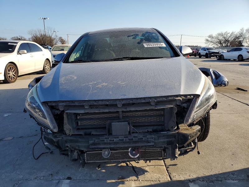 Photo 5 from auction – 2016 HYUNDAI SONATA HYB with VIN KMHE34L17GA023462