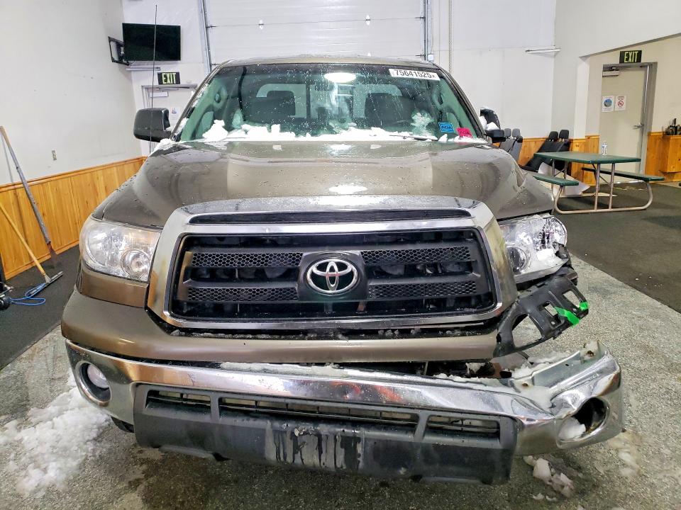 Photo 5 from auction – 2012 TOYOTA TUNDRA with VIN 5TFUM5F1XCX029973