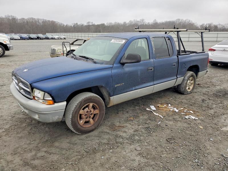 DODGE DAKOTA QUA 2002 with VIN 1B7HL48X42S558704 - Photo from auction