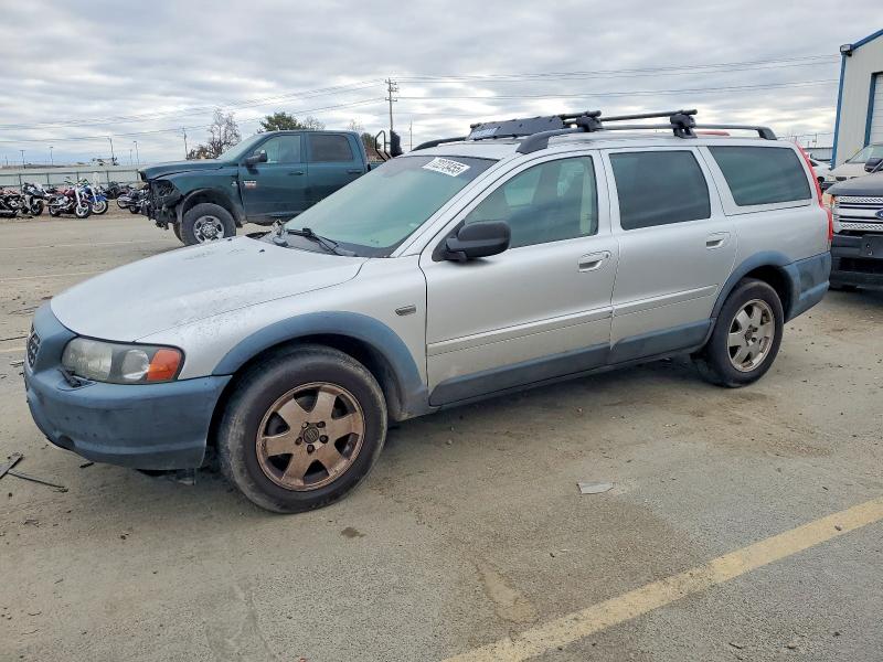Photo 1 from auction – 2004 VOLVO XC70 with VIN YV1SZ59H141163934