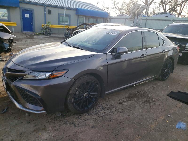 TOYOTA CAMRY 2022 with VIN 4T1K61AK2NU717508 - Photo from auction