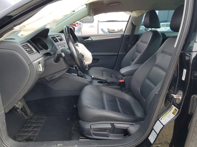 Photo 7 from auction – 2017 VOLKSWAGEN JETTA with VIN 3VWDB7AJ7HM264169