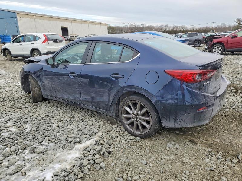 Photo 2 from auction – 2018 MAZDA 3 TOURING with VIN 3MZBN1V38JM250844