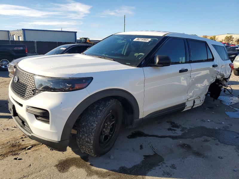 FORD EXPLORER P 2022 with VIN 1FM5K8AB5NGA94353 - Photo from auction