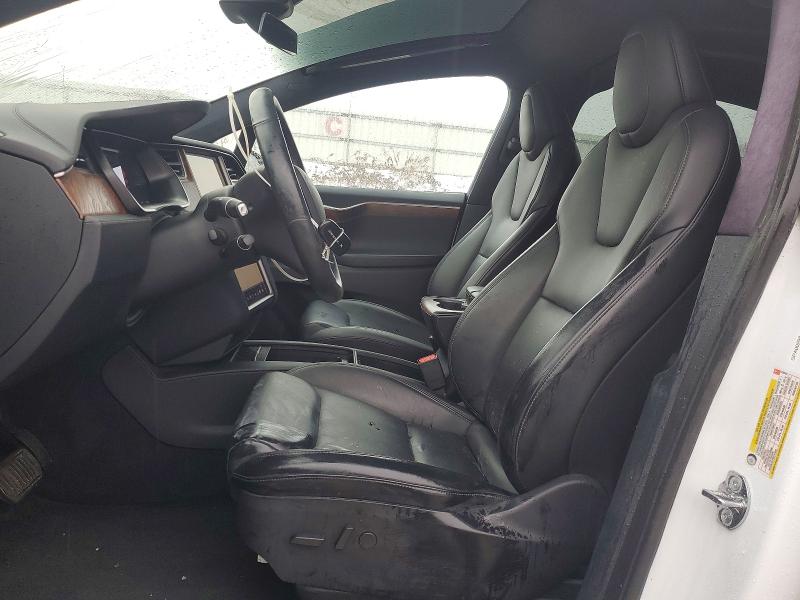 Photo 7 from auction – 2020 TESLA MODEL X with VIN 5YJXCDE29LF230942