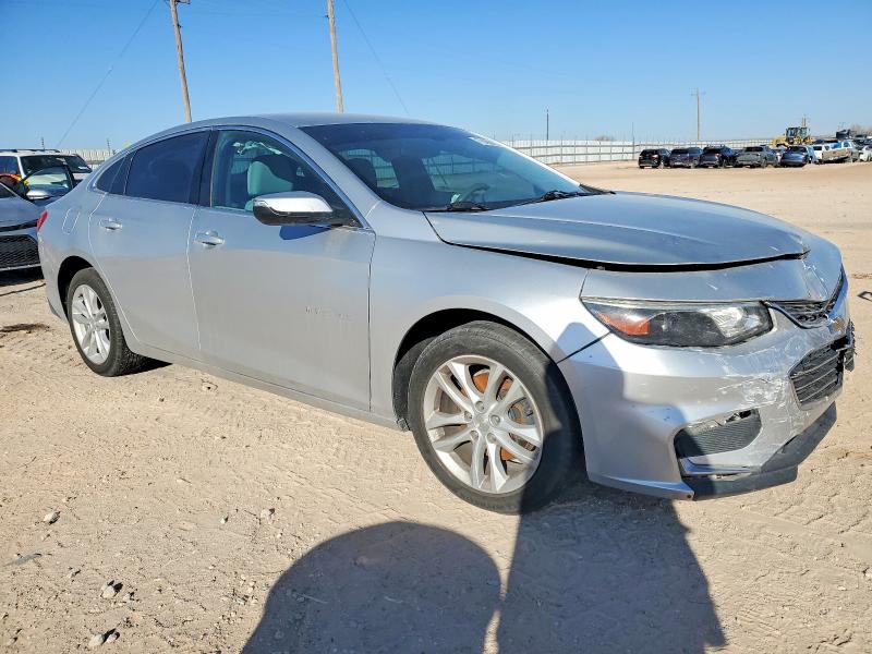 Photo 4 from auction – 2018 CHEVROLET MALIBU LT with VIN 1G1ZD5ST0JF157390