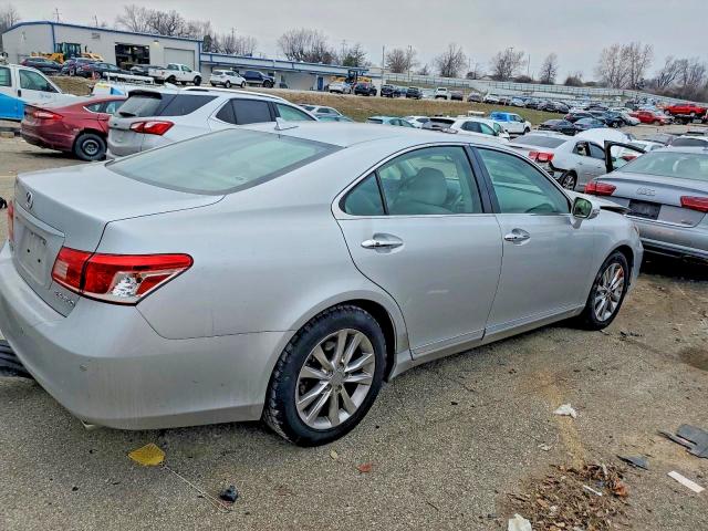 Photo 3 from auction – 2010 LEXUS ES 350 with VIN JTHBK1EG2A2369171