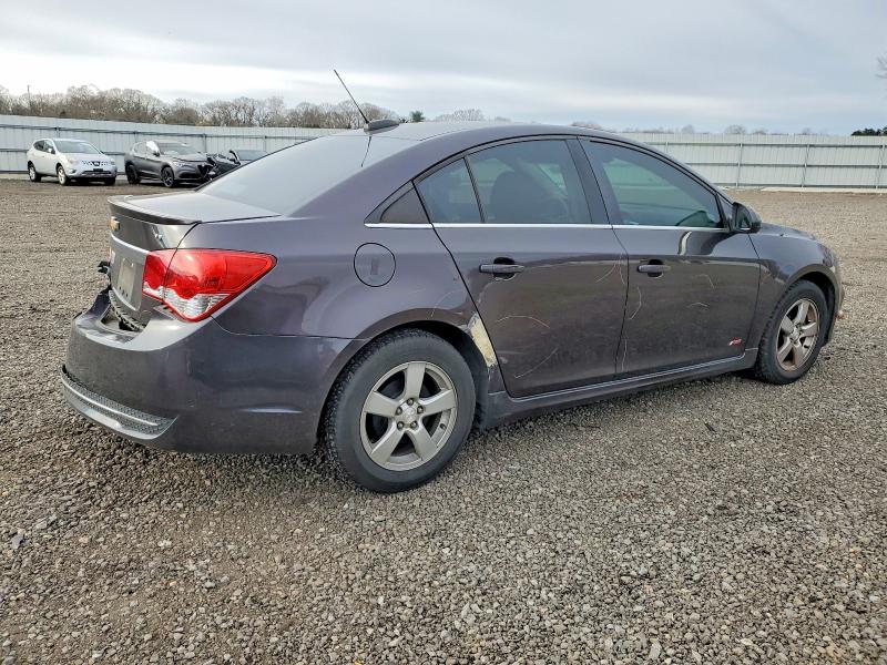 Photo 3 from auction – 2015 CHEVROLET CRUZE with VIN 1G1PC5SB0F7171311