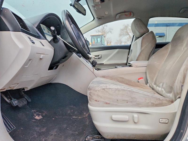 Photo 7 from auction – 2009 TOYOTA VENZA with VIN 4T3ZE11A09U011336