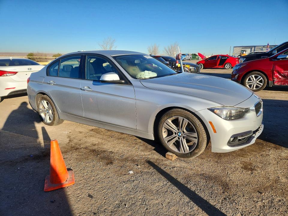 Photo 4 from auction – 2016 BMW 328 with VIN WBA8E9G5XGNT83238