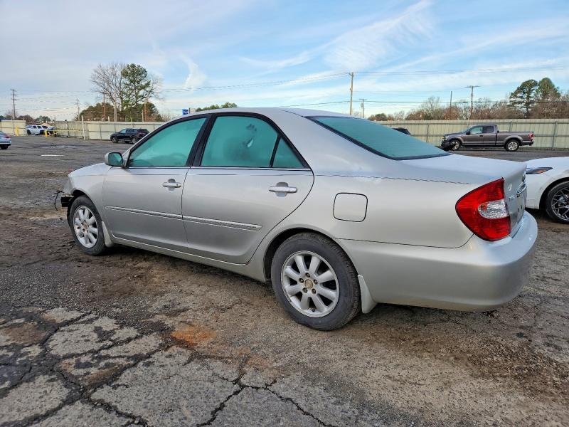 Photo 2 from auction – 2004 TOYOTA CAMRY LE with VIN 4T1BE32K74U897757