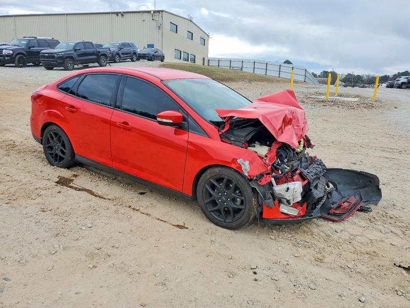 Photo 4 from auction – 2016 FORD FOCUS SE with VIN 1FADP3F27GL332829