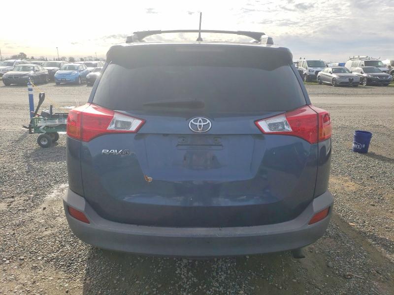 Photo 6 from auction – 2013 TOYOTA RAV4 XLE with VIN JTMWFREV4DD022017