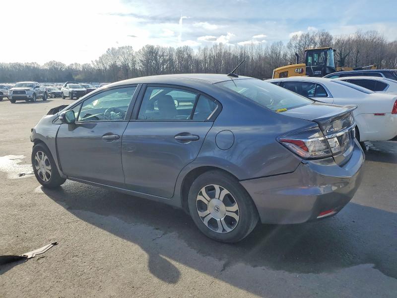 Photo 2 from auction – 2013 HONDA CIVIC HYBR with VIN 19XFB4F30DE000784