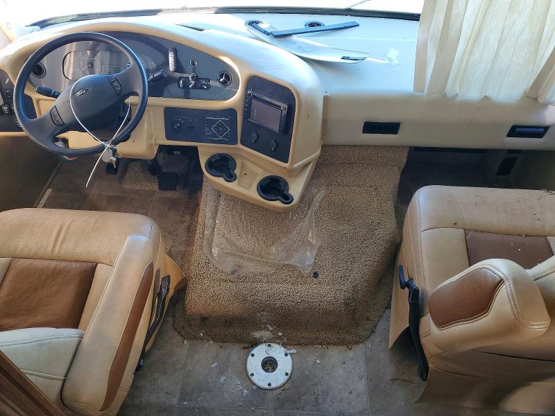 Photo 10 from auction – 2013 DAYB MOTORHOME with VIN 1F66F5DY6D0A04634