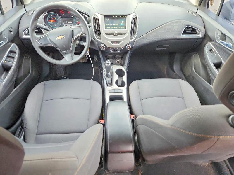 Photo 8 from auction – 2018 CHEVROLET CRUZE with VIN 1G1BC5SM3J7214883
