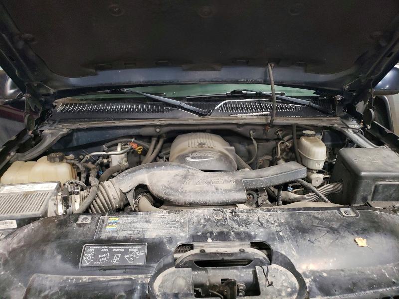Photo 11 from auction – 2004 CHEVROLET AVALANCHE with VIN 3GNEK12T44G183943