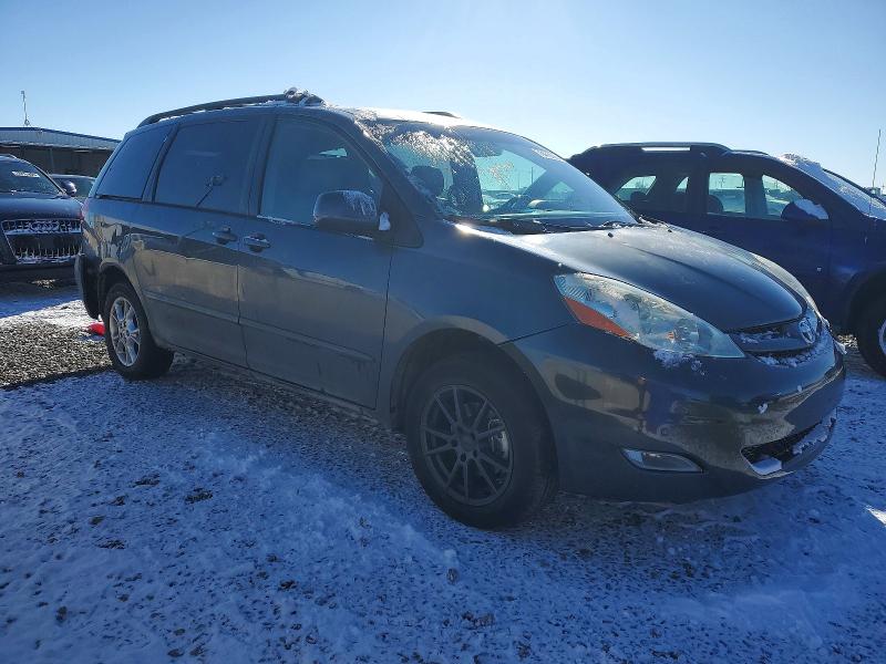 Photo 4 from auction – 2006 TOYOTA SIENNA XLE with VIN 5TDBA22C56S064579