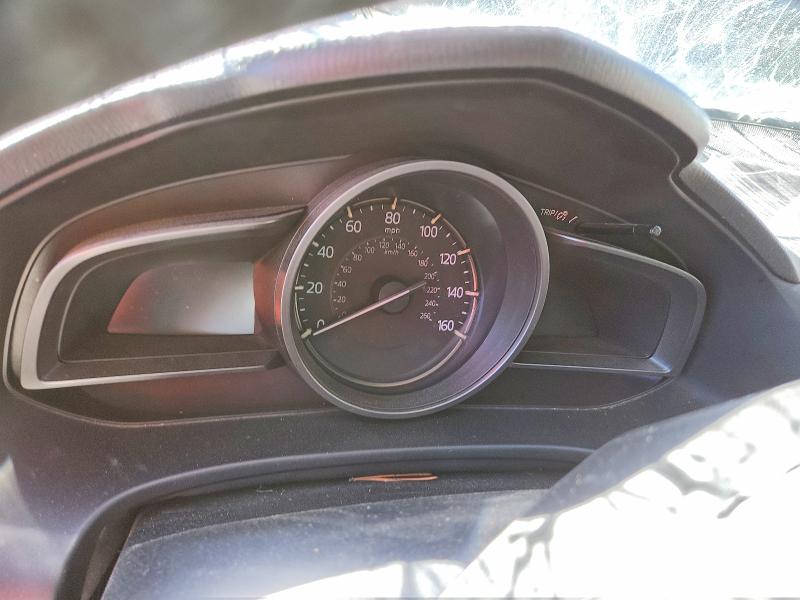 Photo 9 from auction – 2018 MAZDA 3 TOURING with VIN 3MZBN1L32JM269425