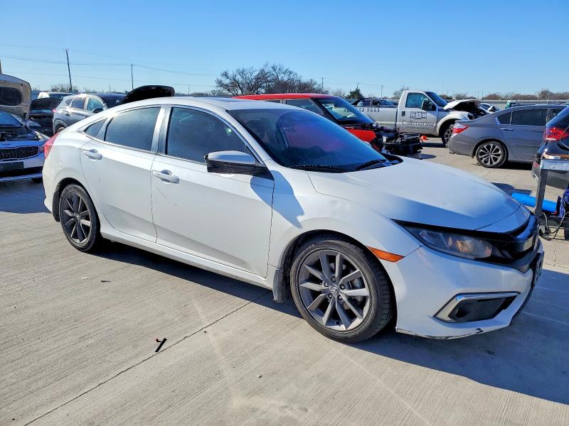 Photo 4 from auction – 2019 HONDA CIVIC EX with VIN 19XFC1F38KE019060