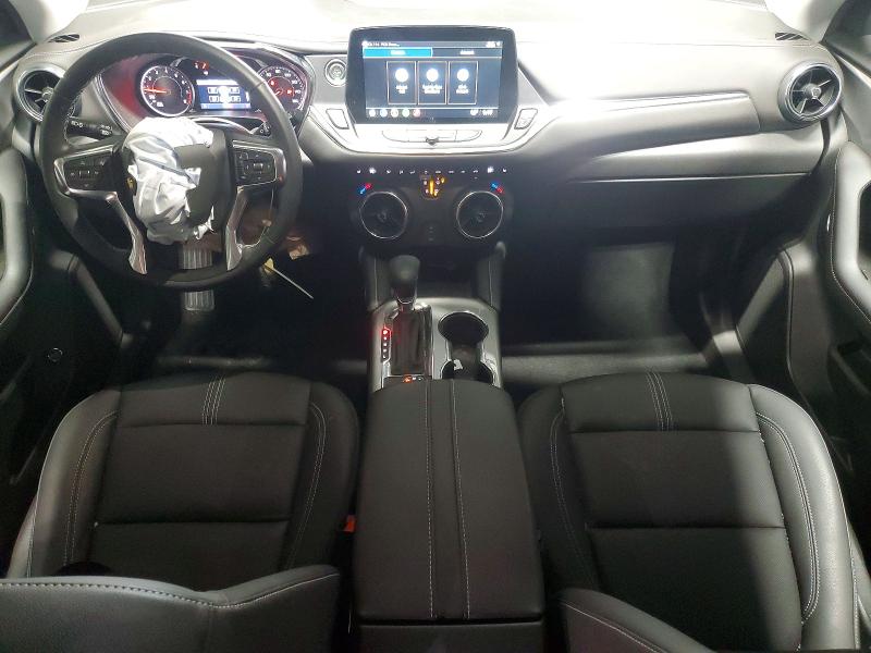 Photo 8 from auction – 2025 CHEVROLET BLAZER with VIN 3GNKBJRS6SS181301