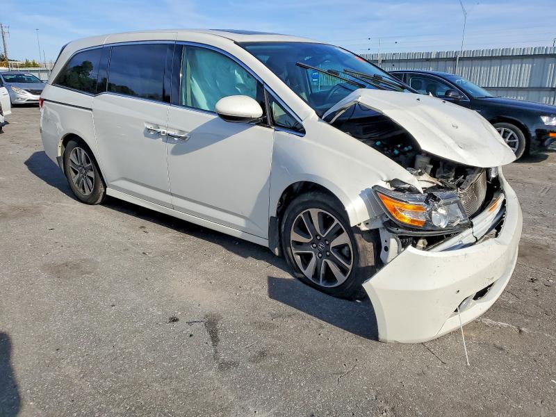 Photo 4 from auction – 2015 HONDA ODYSSEY with VIN 5FNRL5H91FB083804