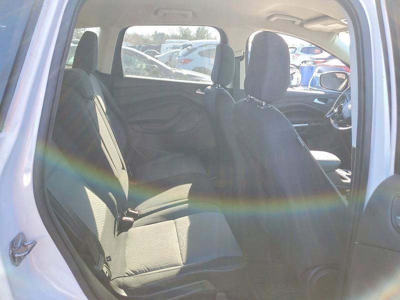 Photo 10 from auction – 2019 FORD ESCAPE with VIN 1FMCU9GD7KUA48875
