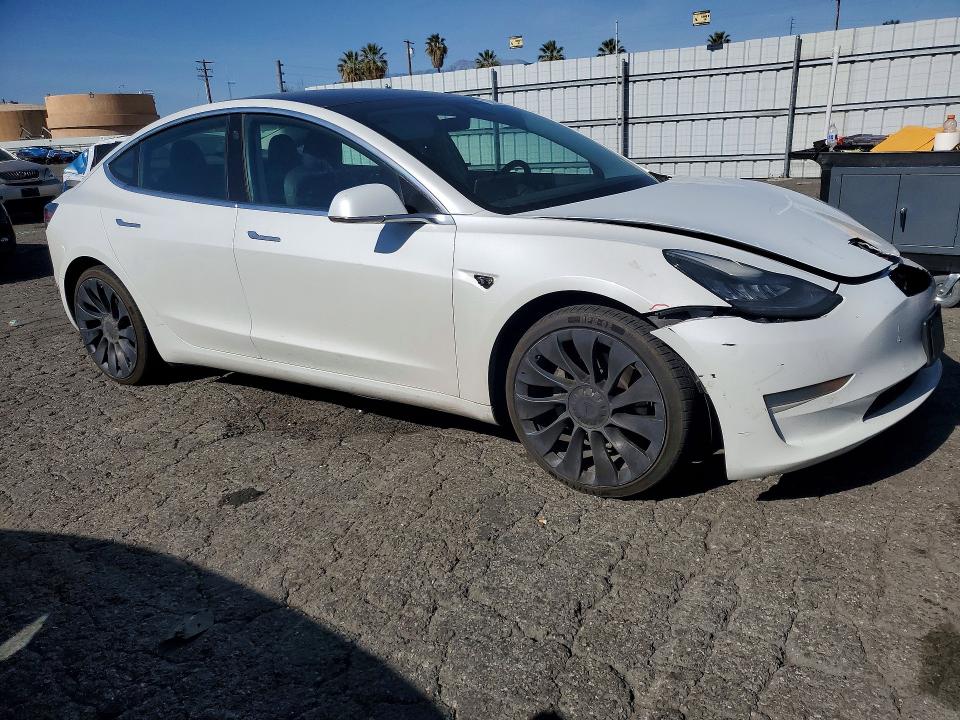 Photo 4 from auction – 2019 TESLA MODEL 3 with VIN 5YJ3E1EA8KF482856