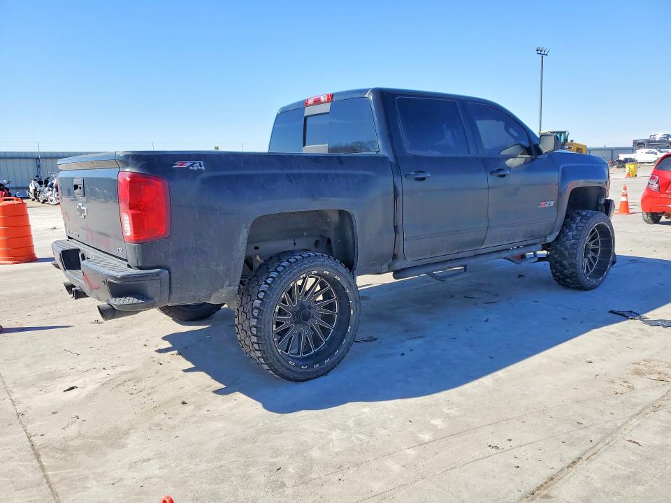 Photo 3 from auction – 2016 CHEVROLET SILVERADO with VIN 3GCUKSEC1GG249293