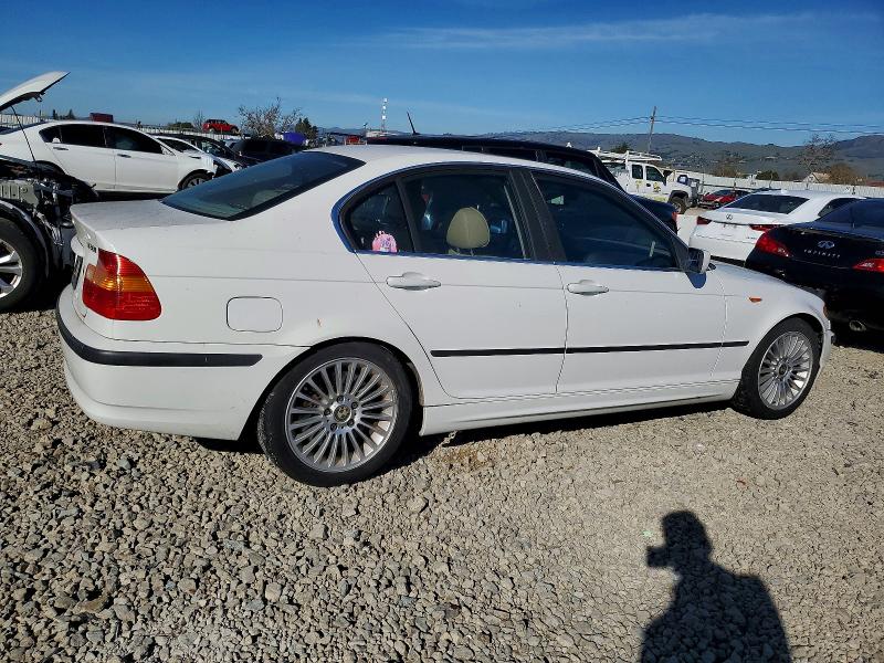 Photo 3 from auction – 2003 BMW 330 I with VIN WBAEV53493KM25998