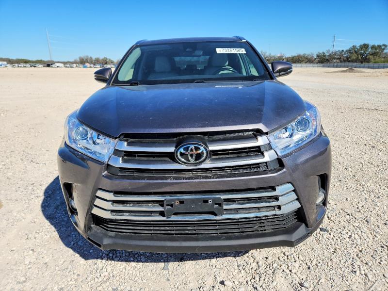 Photo 5 from auction – 2019 TOYOTA HIGHLANDER with VIN 5TDJZRFHXKS593913
