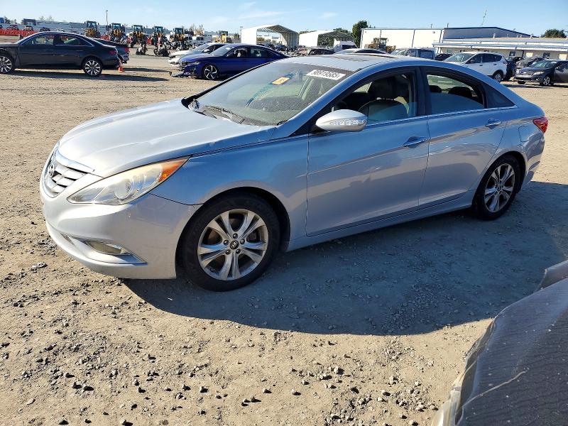 Photo 1 from auction – 2013 HYUNDAI SONATA SE with VIN 5NPEC4AC1DH801705
