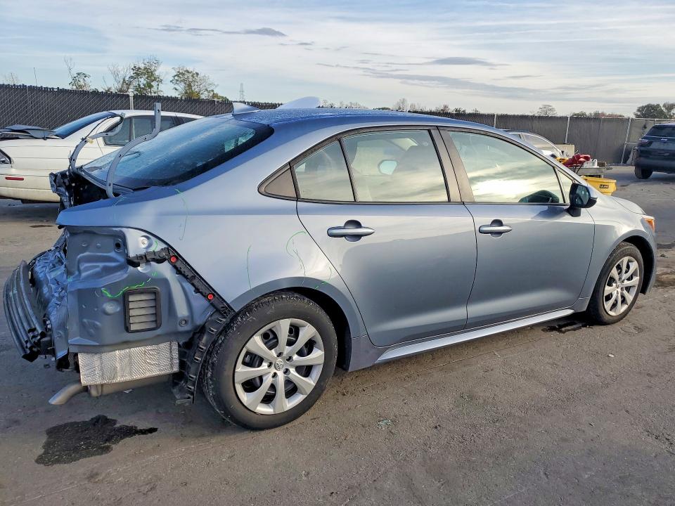 Photo 3 from auction – 2024 TOYOTA COROLLA with VIN 5YFB4MDE9RP091105