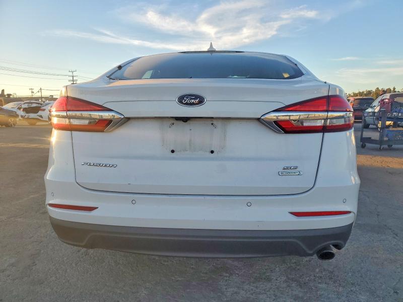Photo 6 from auction – 2019 FORD FUSION with VIN 3FA6P0HD7KR108458