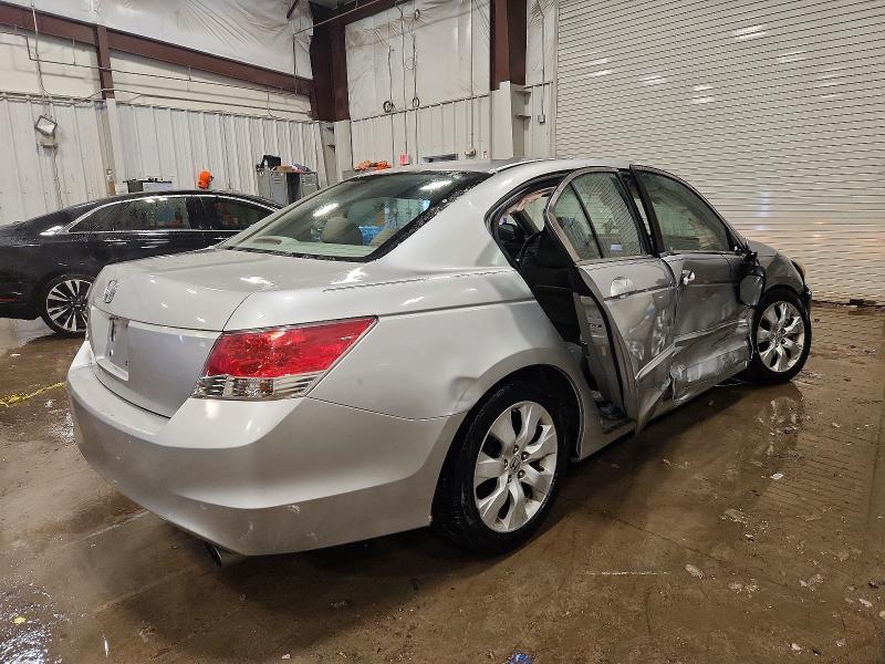 Photo 3 from auction – 2010 HONDA ACCORD with VIN 1HGCP2F79AA001184