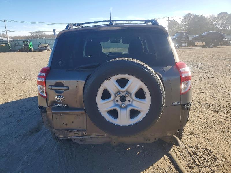 Photo 6 from auction – 2012 TOYOTA RAV4 with VIN 2T3BF4DV1CW262890