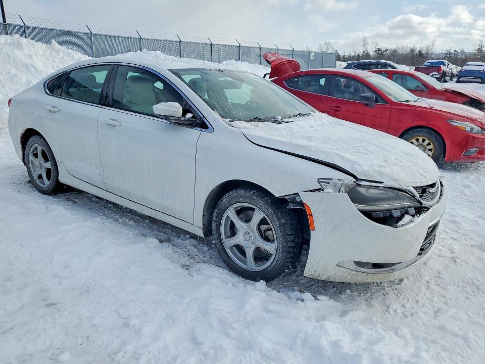 Photo 4 from auction – 2015 CHRYSLER 200 with VIN 1C3CCCAG9FN736663