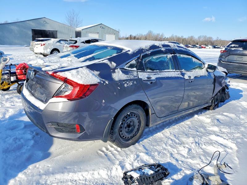 Photo 3 from auction – 2017 HONDA CIVIC LX with VIN 2HGFC2F50HH001917