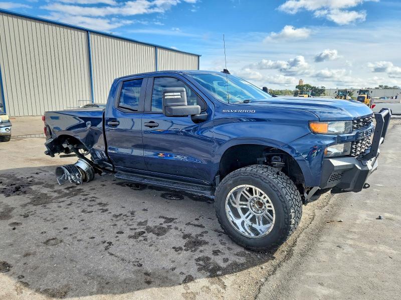 Photo 4 from auction – 2019 CHEVROLET SILVERADO with VIN 1GCRWBEH1KZ262138