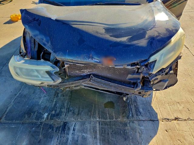Photo 12 from auction – 2016 HONDA CR-V with VIN 2HKRM3H35GH503824