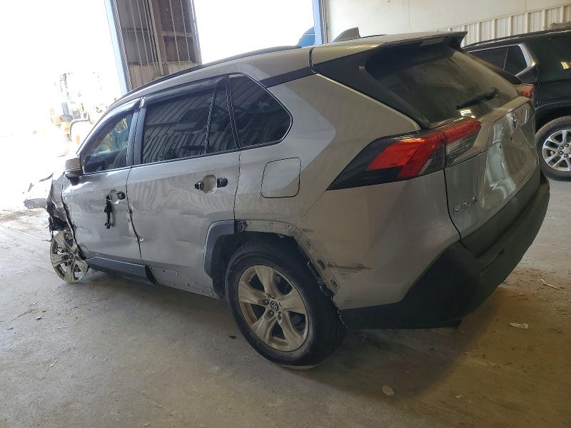 Photo 2 from auction – 2020 TOYOTA RAV4 with VIN 2T3W1RFV6LC045315