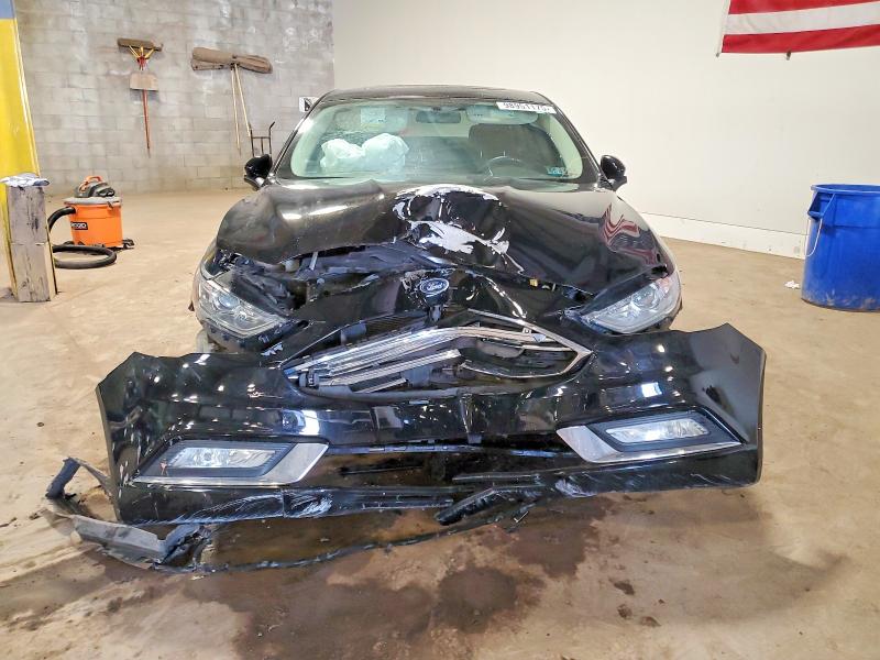 Photo 5 from auction – 2017 FORD FUSION SE with VIN 3FA6P0LU1HR315508